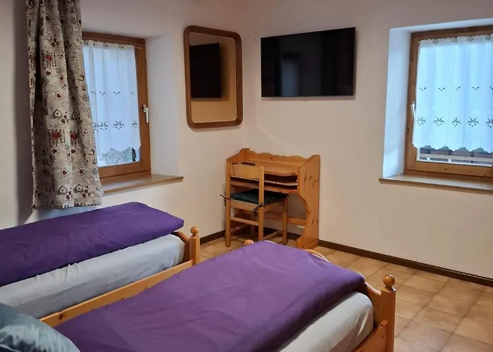 - Sass De Stria Cernadoi Dolomiti 아파트 *